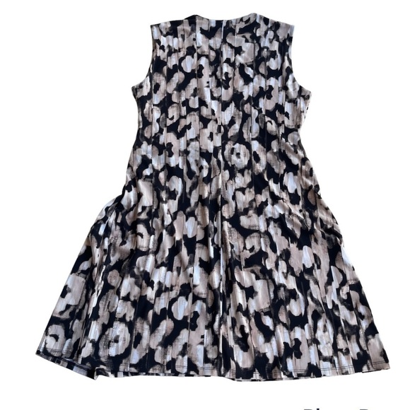 Ellen Tracy Brown and Black Floral Abstract Fit & Flare Dress US PL - Picture 2 of 7